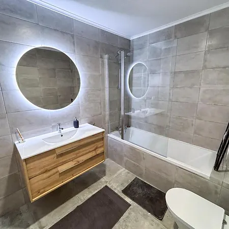 Holiday home Centrally Located House Up To 5 People In Cascais